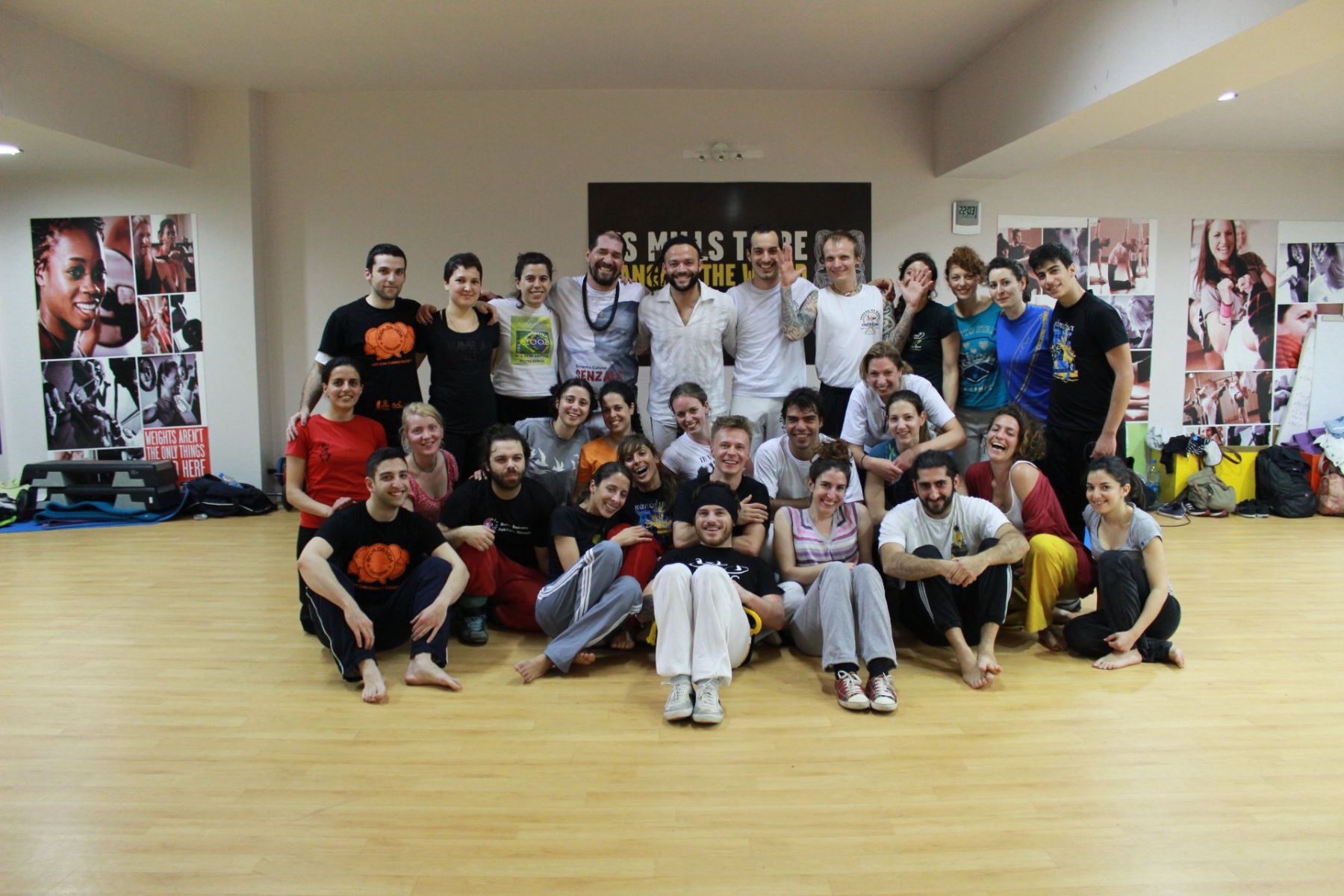 Mestre Toni Vargas with Apêiara students after a workshop in a dance studio